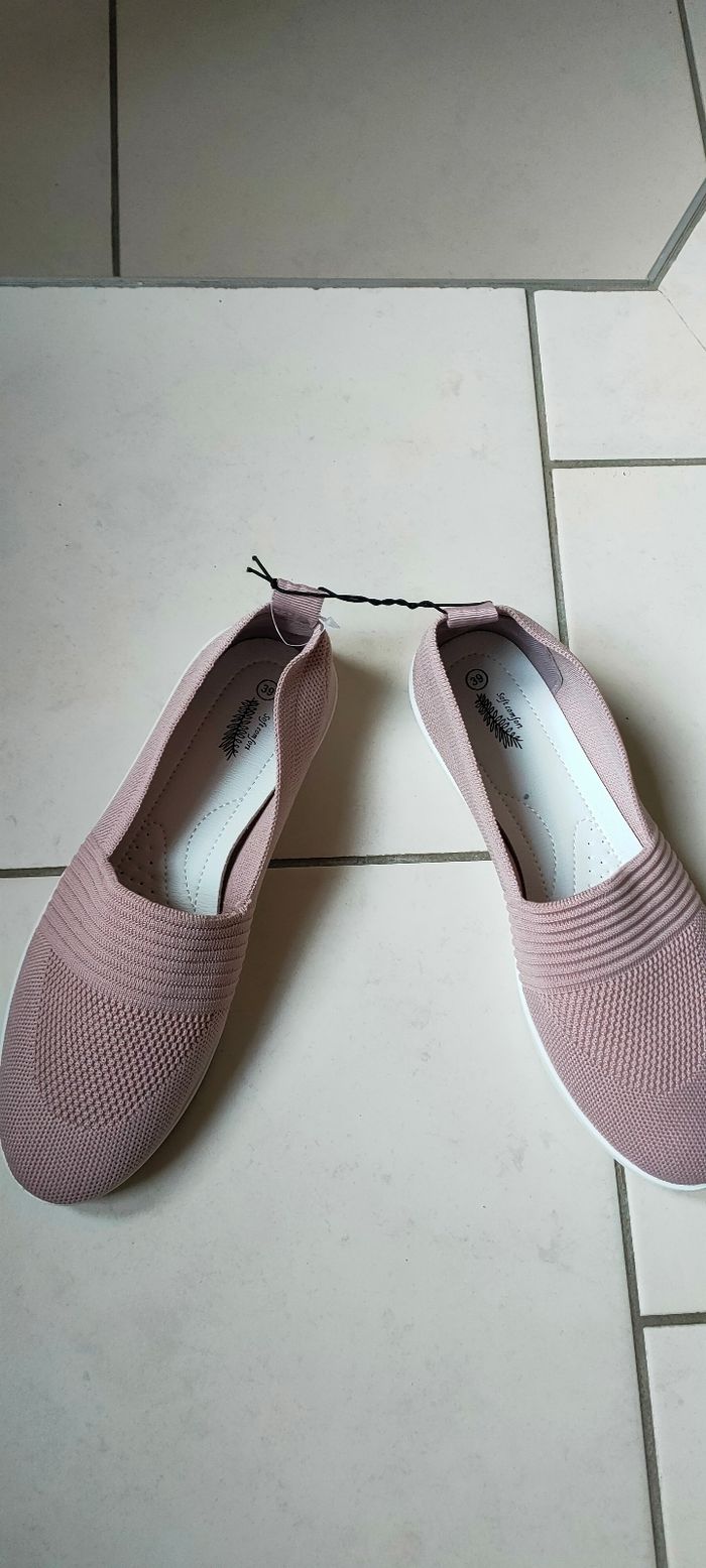 Petite basket plate taille 39 - photo numéro 2