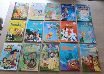 Lot n°2: 15 livres Disney neufs