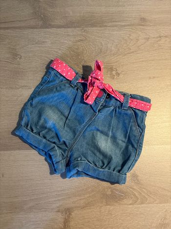 Short jean / 6 mois