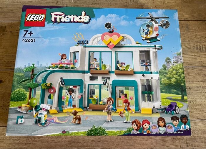 Lego 42621 l’hôpital Friends neuf