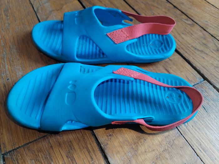 Nu pieds enfants - Pointure 29 / 30 - photo numéro 2