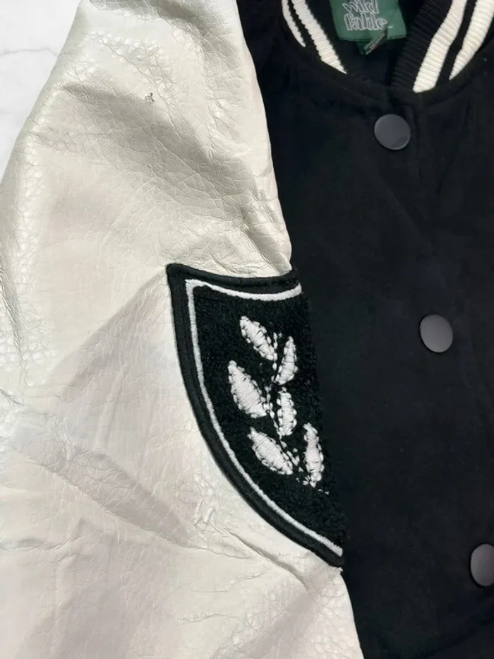 Veste Varsity Style Wild Fable Noir & Blanc Patch Brodé (Taille S) - photo numéro 13