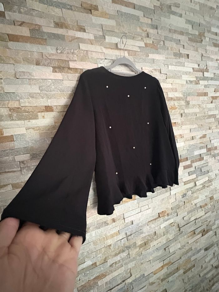 Haut avec des perles - photo numéro 2