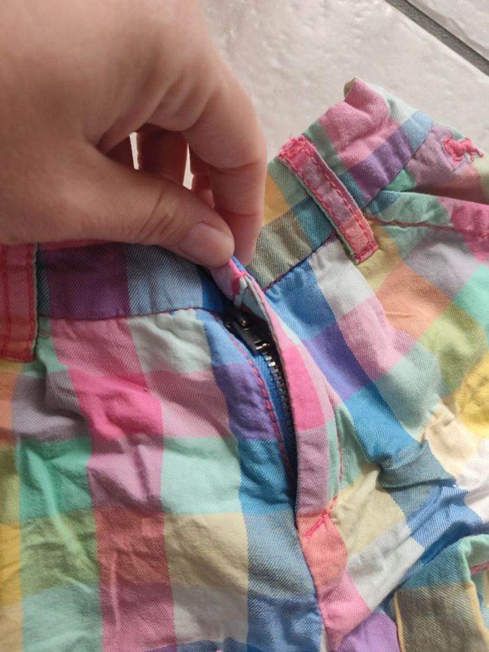 Short H&M 104 cm - photo numéro 3