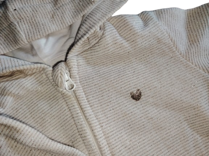 Sweat 6 mois KIABI fille - photo numéro 2