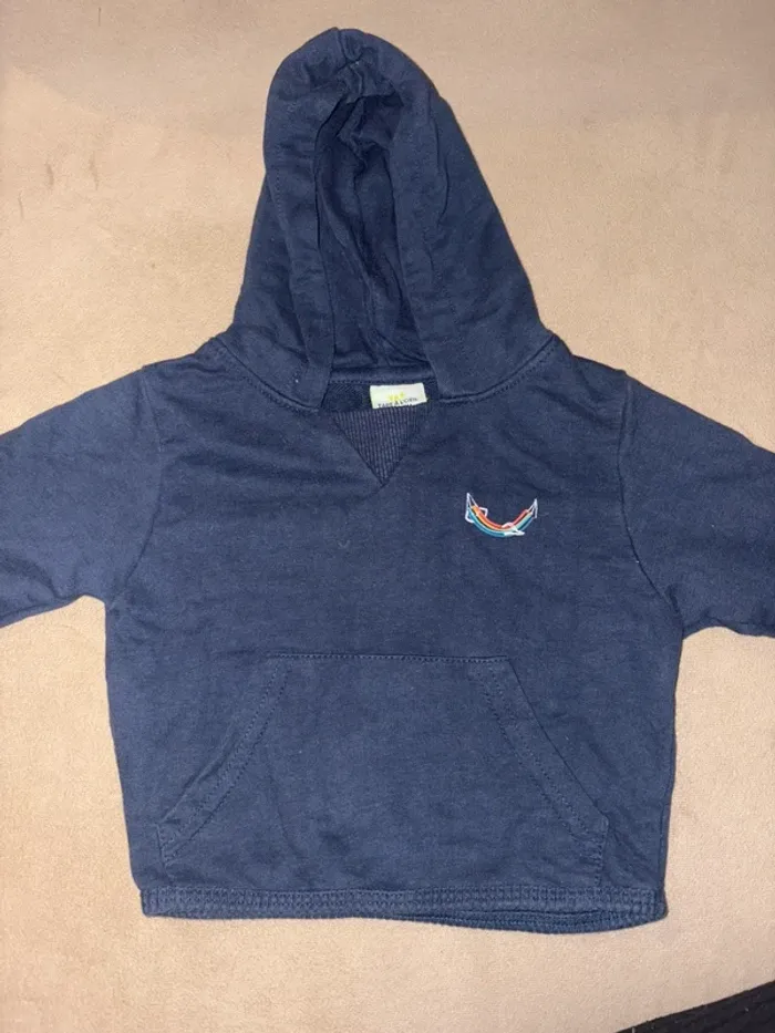 Pull à capuche
