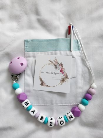 Attache stylo personnalisé pour blouse soignants