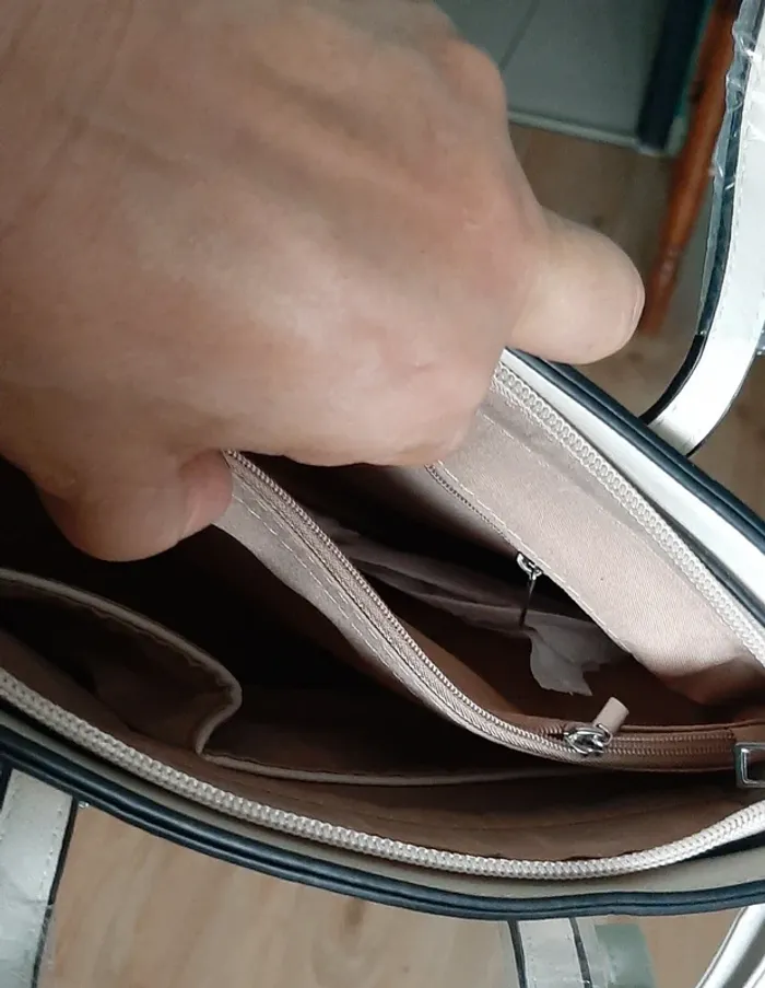 Ensemble sac à main, porte portable et portefeuille beige - photo numéro 5