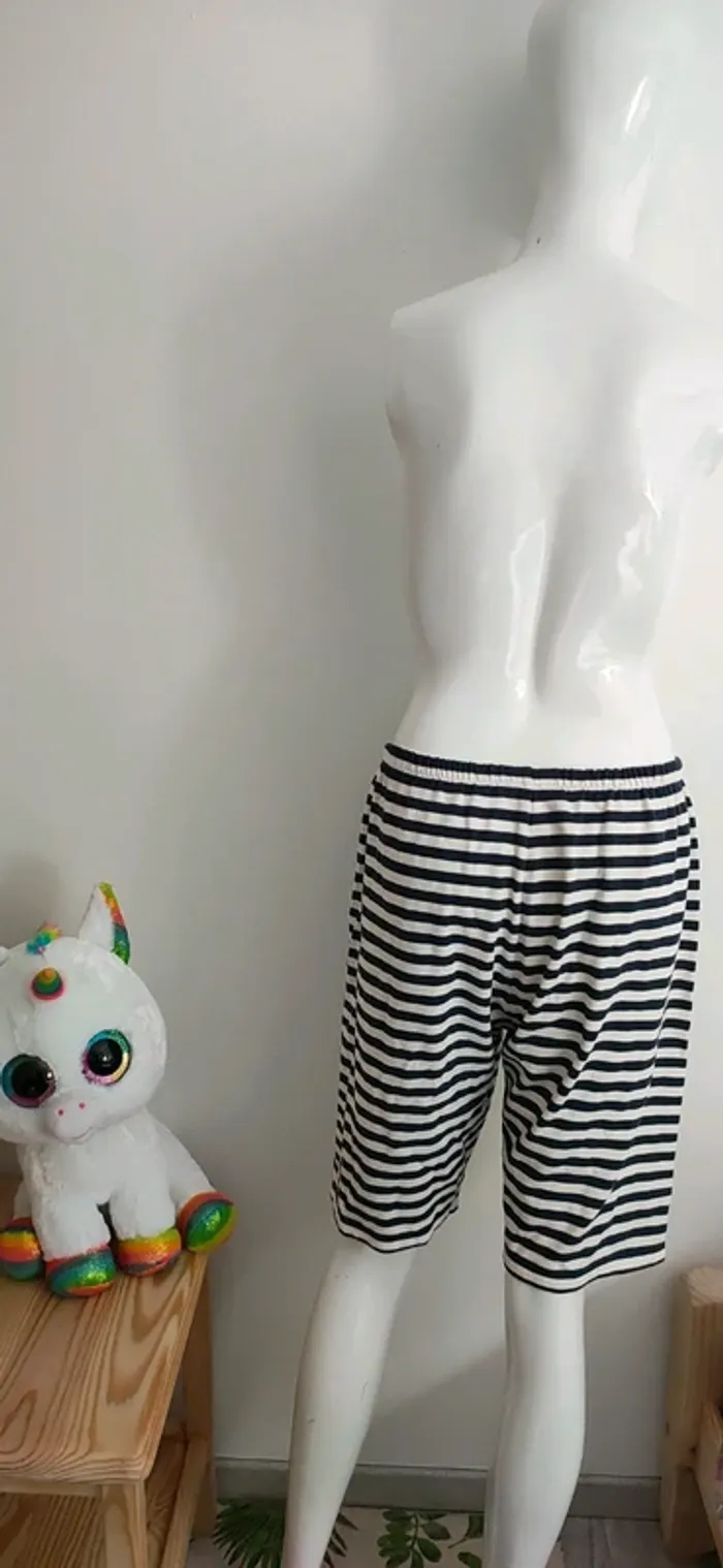Short marin, 50% coton, épais et de qualité - photo numéro 3