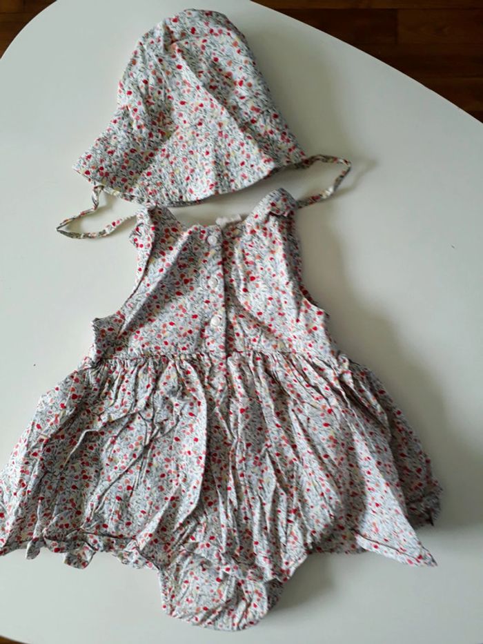 Robe et chapeau H&M 12-18 mois - photo numéro 4