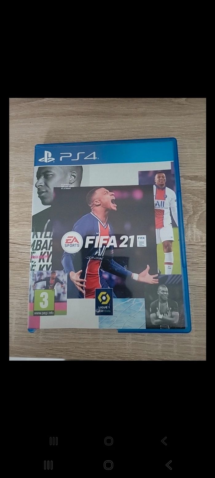 Jeux ps4 fifa 20 et 21