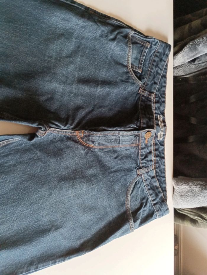 Pantalon jeans homme Kiabi taille 48 coupe droite - photo numéro 4