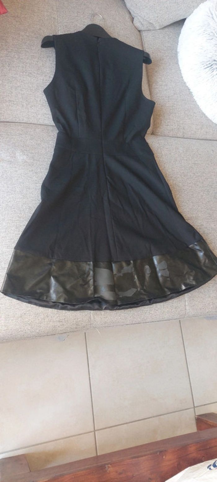 Offert robe koukai si achat d'un autre article - photo numéro 4