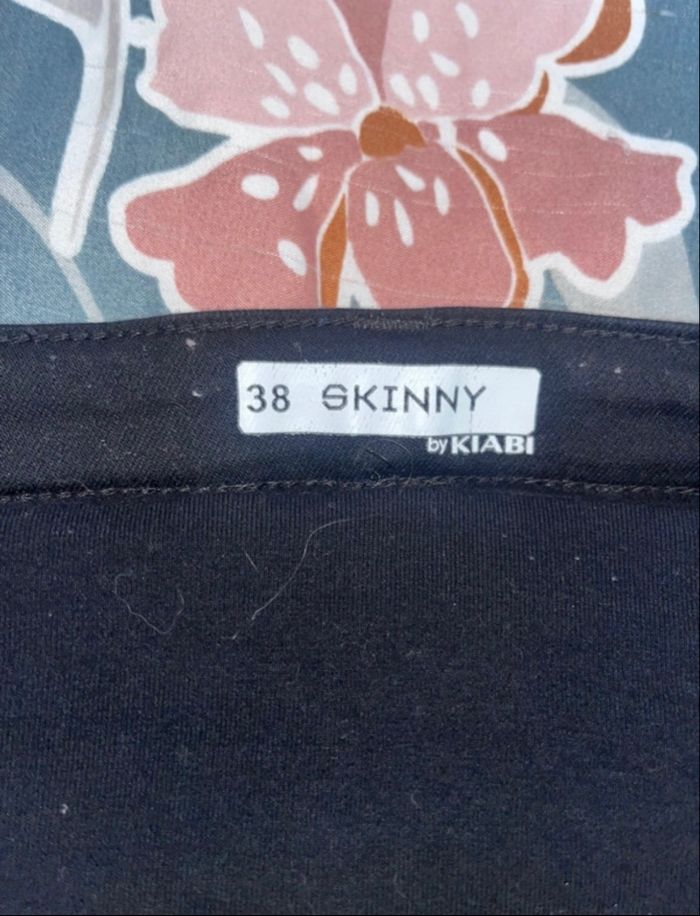 Jean de grossesse slim - photo numéro 3