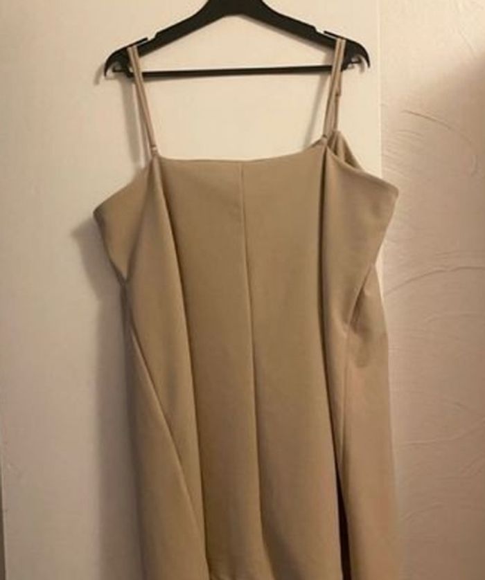 Robe courte