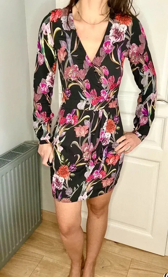 Superbe robe cintrée Morgan XS / 34 / 0 - photo numéro 2