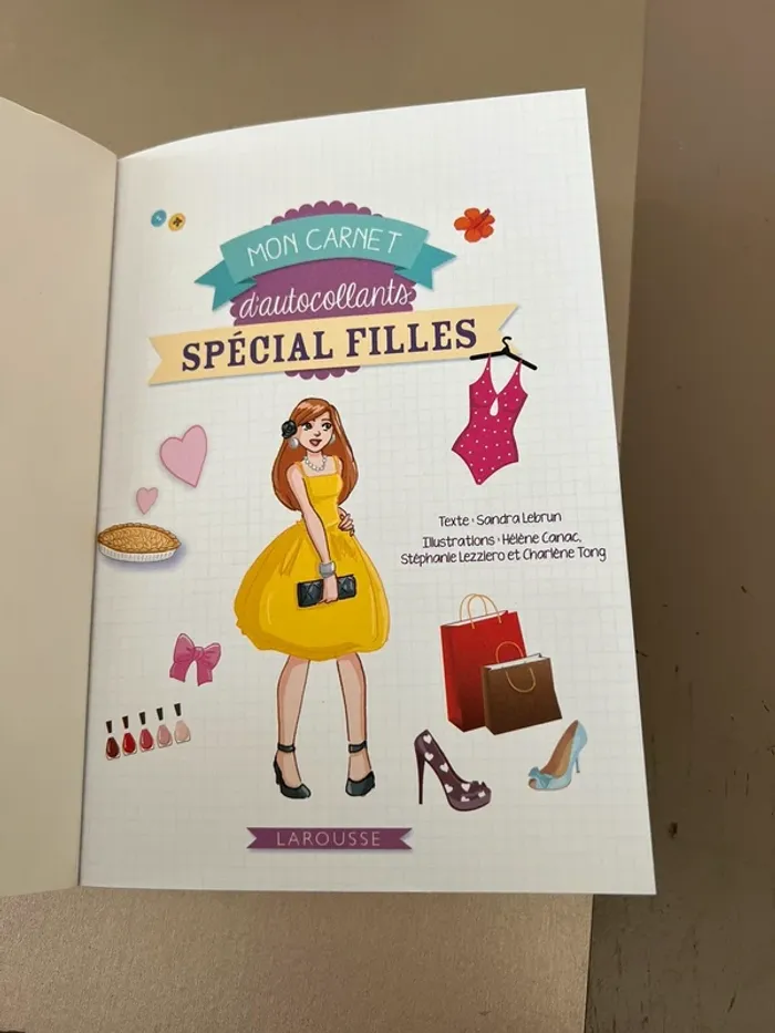 Carnet d’autocollants filles - photo numéro 3
