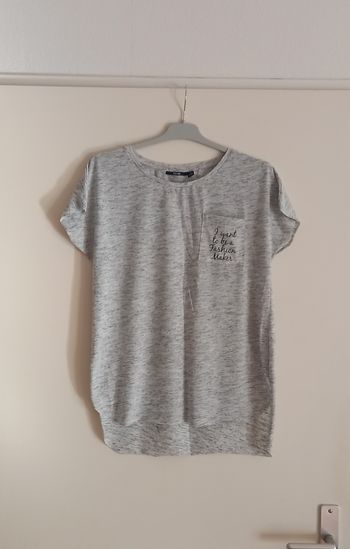 Tee-shirt " Kiabi "