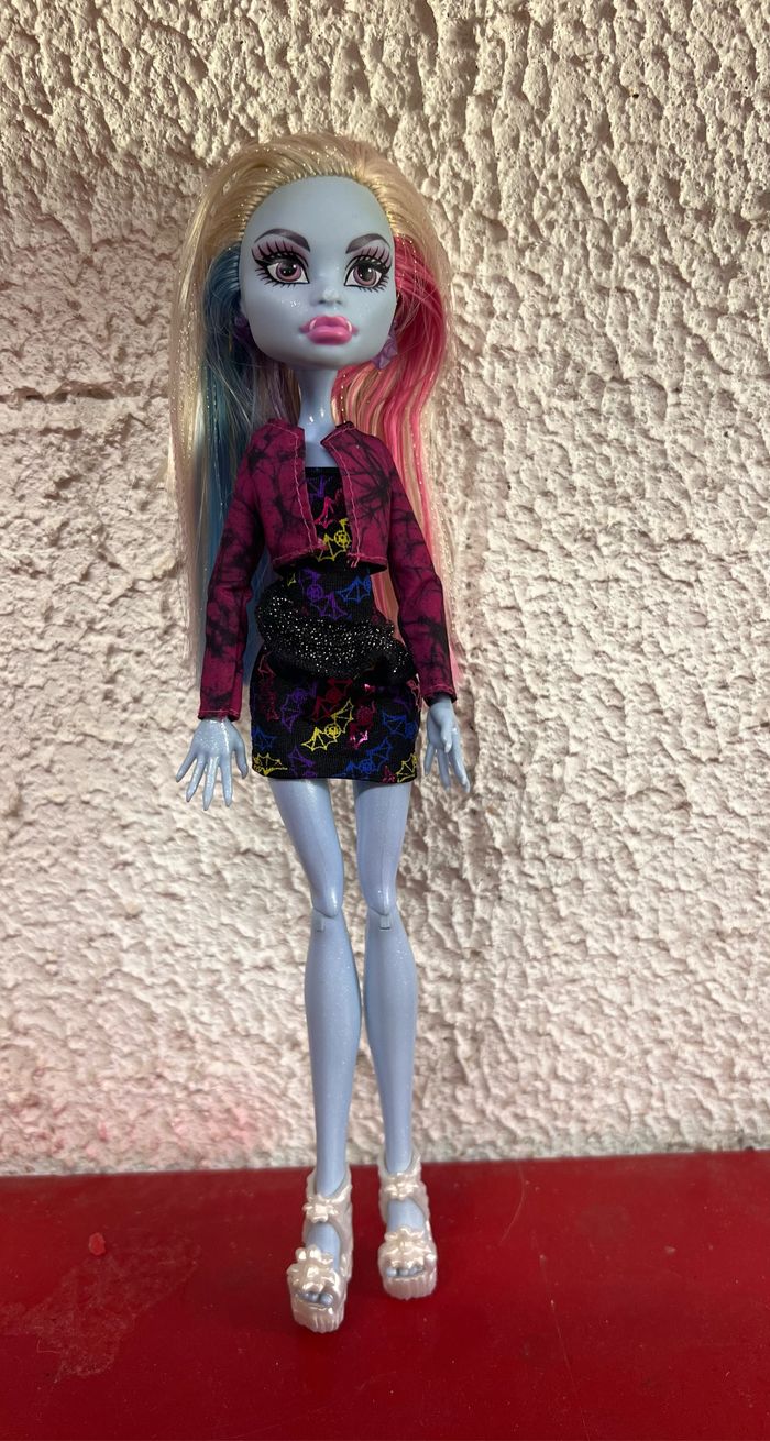 Poupée Monster High - photo numéro 3