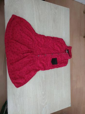 Robe fushia couronne dpam