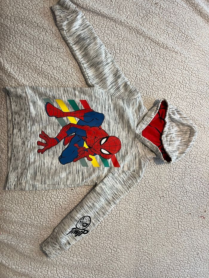 Pull Spiderman - photo numéro 2