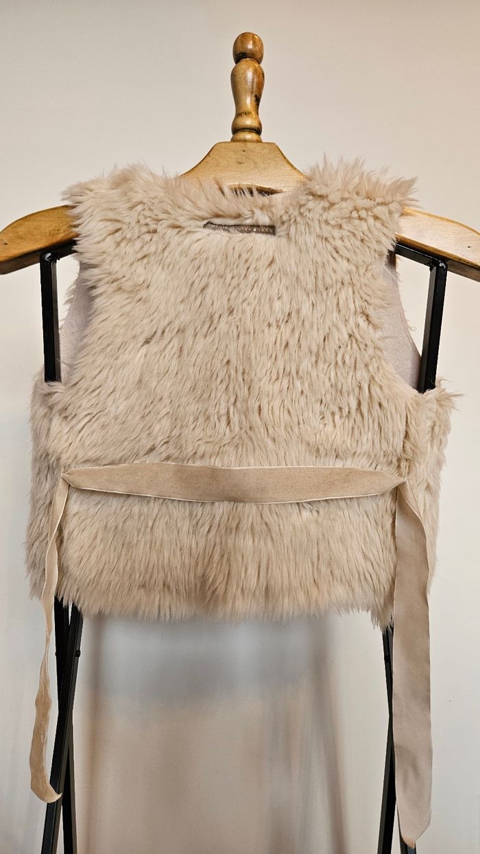 Gilet fille IKKS  réversible faux mouton 4 à 6 ans - photo numéro 4