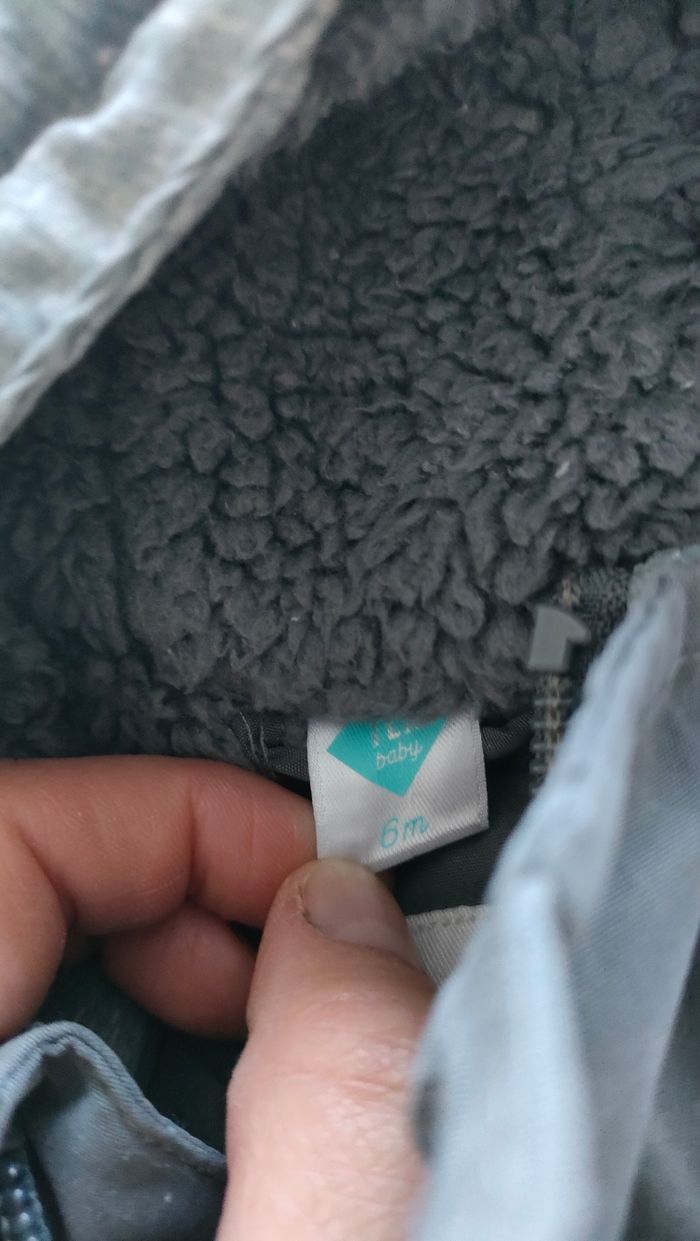 Manteau 6 mois - photo numéro 2