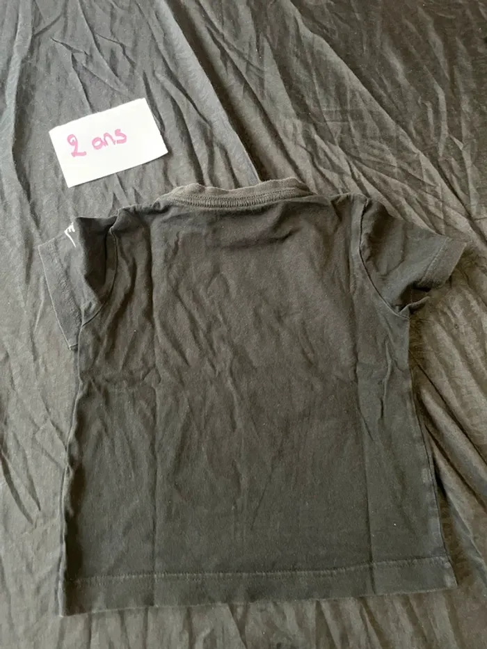 Tee-shirts - photo numéro 2