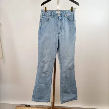 Jean Wrangler Westward bootcut taille 28 (38FR) L32 coupe flare bleu clair taille haute A1340