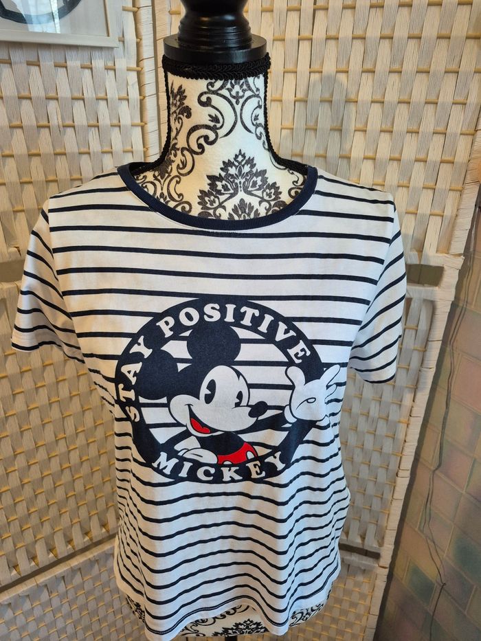 🏰 joli T-shirt Disney Mickey Mouse rayures marines femme TM / 38 - photo numéro 3