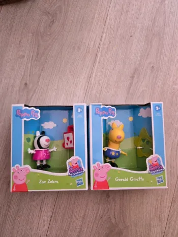 2 figurines peppa pig et ses amis neuves