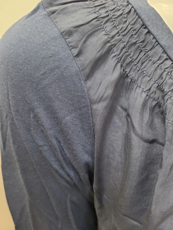 Jolie T shirt bi matière soie et viscose. - photo numéro 3
