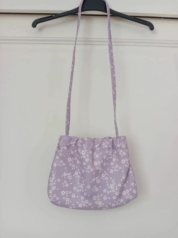 Sac à main fille fleuri violet Kiabi
