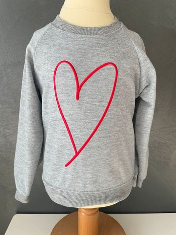 Pull fille gris cœur