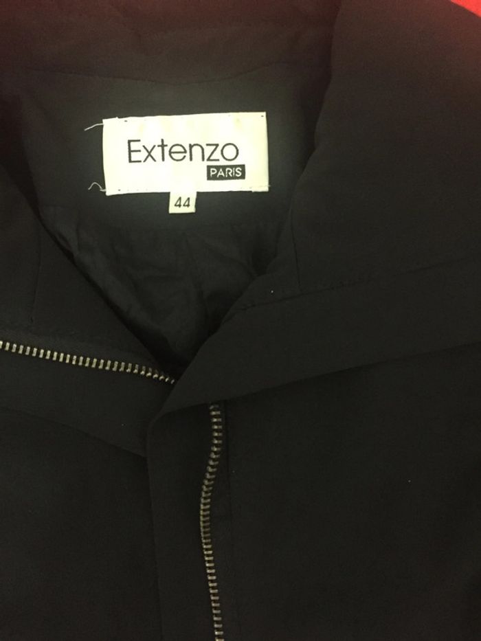 Tailleur noir - photo numéro 3