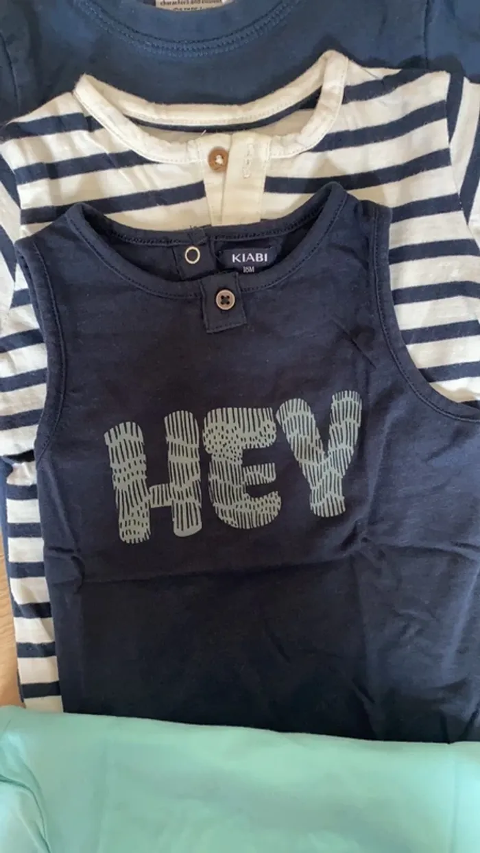 Lot de 9 t shirt - photo numéro 3
