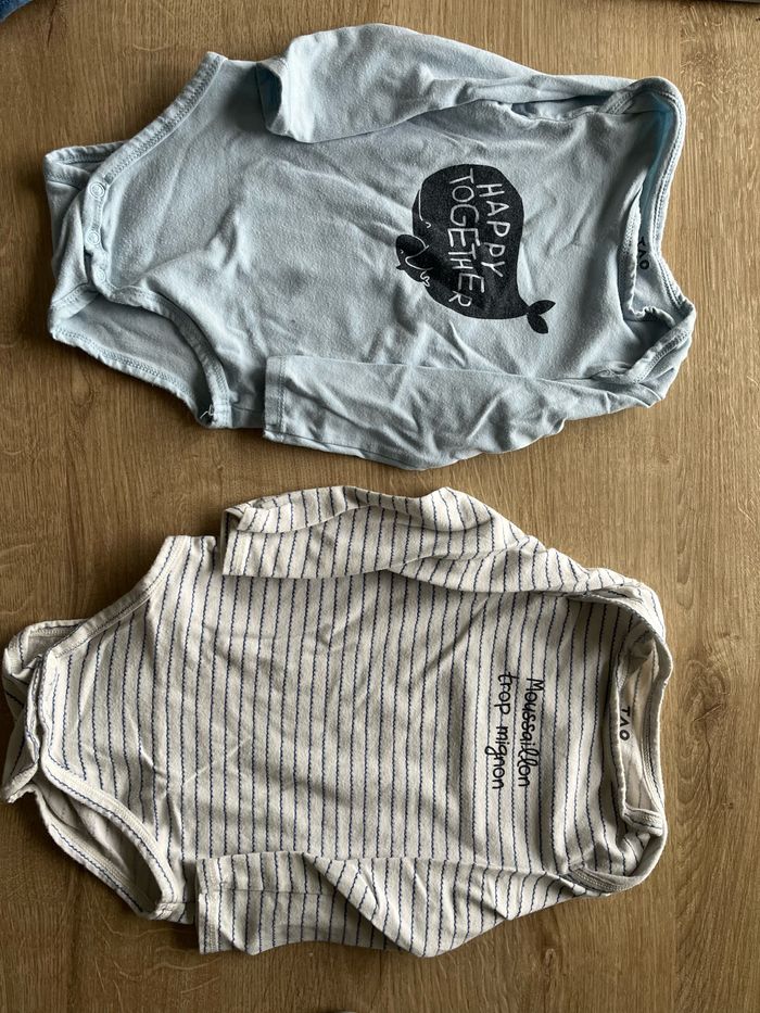 Lot body 18 mois comme neuf tape à l’œil