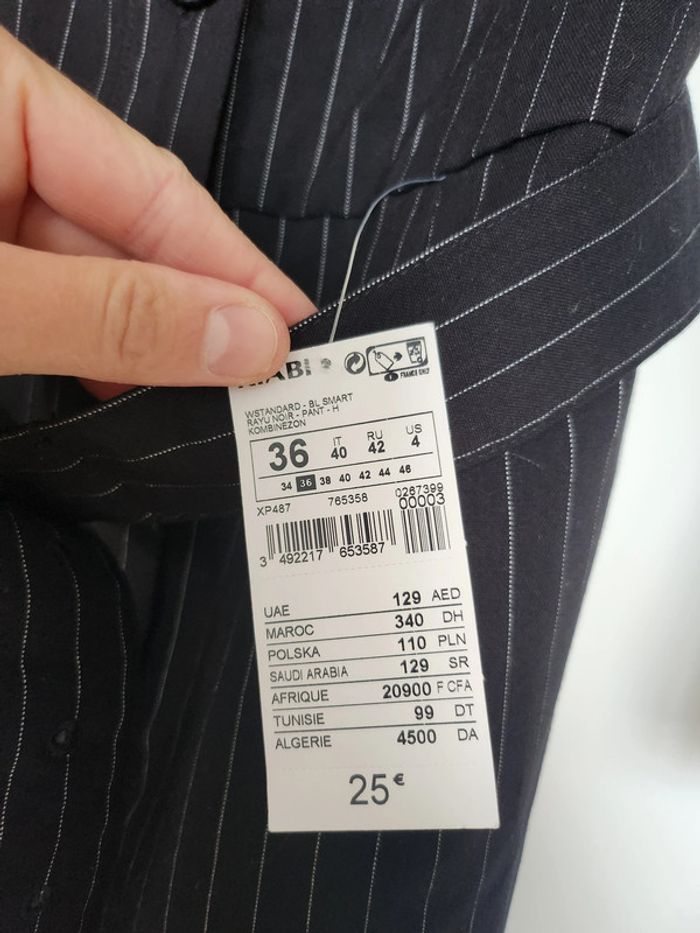 Combinaison a rayures Noire taille 36 - photo numéro 3