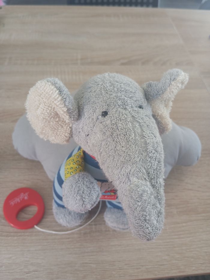 Peluche musicale - photo numéro 2