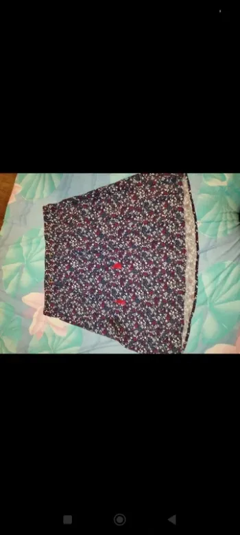 Jupe violet floral