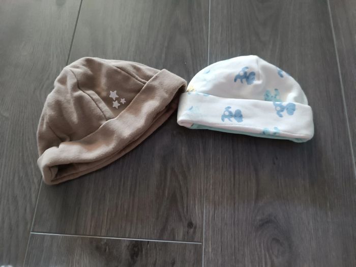 Bonnet - photo numéro 2