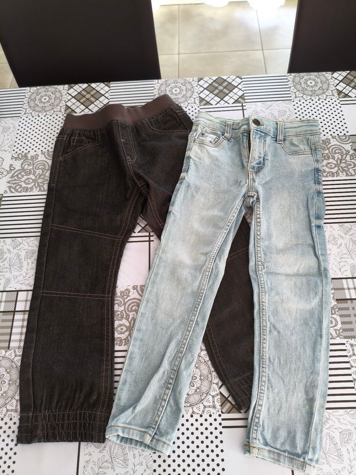 Lot vêtements garçon 4 ans - photo numéro 7