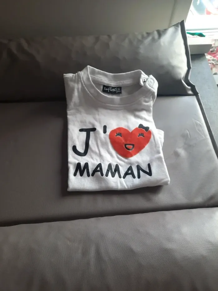 Lots 4 tee-shirt et 1 chemise 12 mois - photo numéro 3