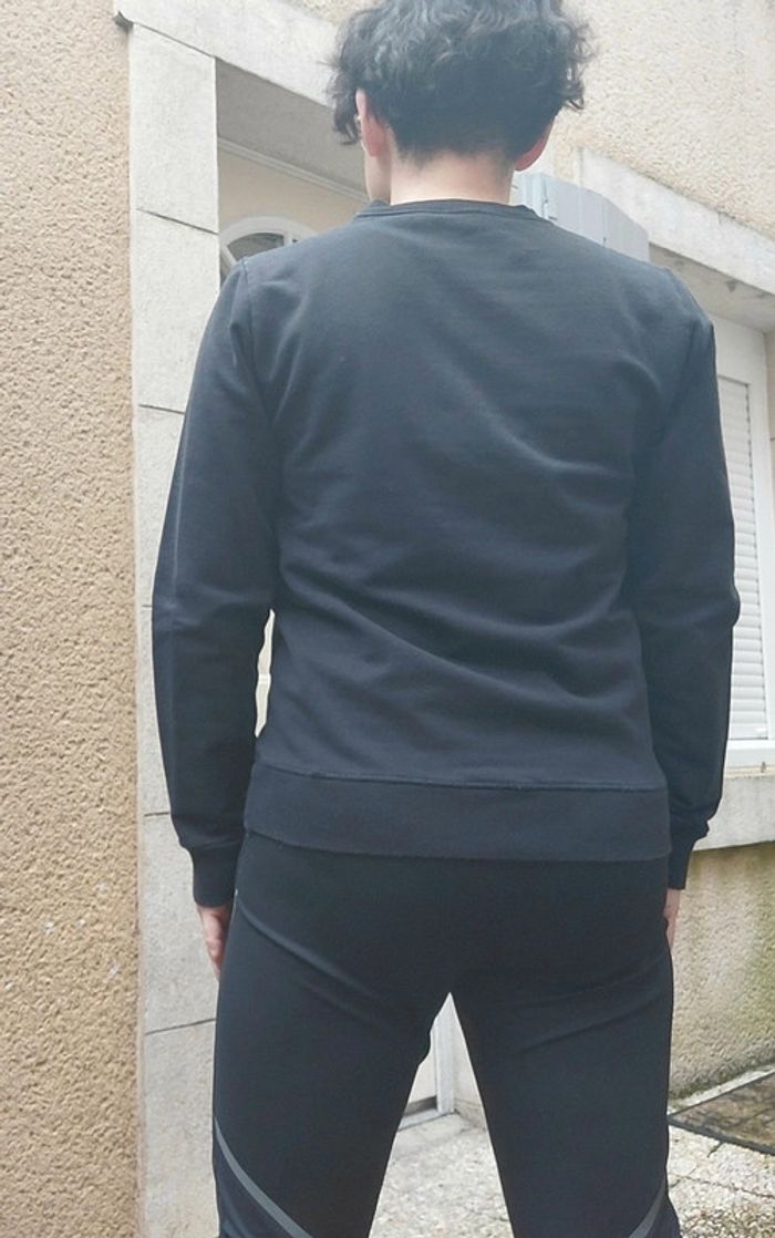 Magnifique pull Kenzo 16 ans qui va à S - photo numéro 4