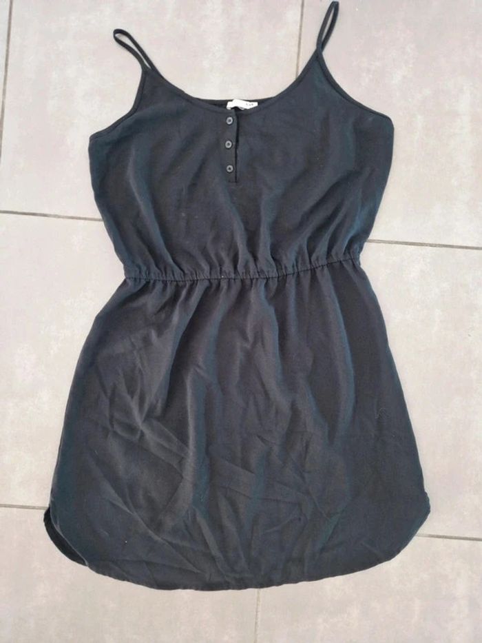 Robe légère noire