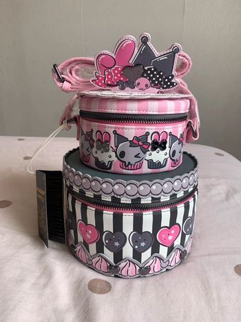 Sac bandoulière Loungefly My Melody et Kuromi