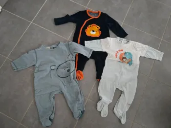 Lot de 3 pyjamas 9 mois