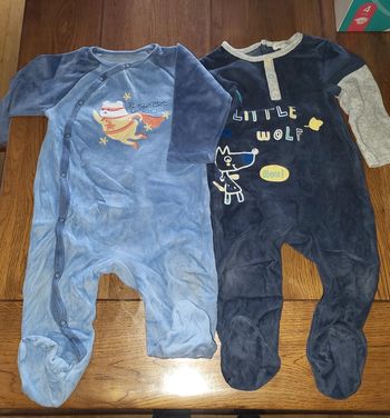 2 pyjamas 12 mois