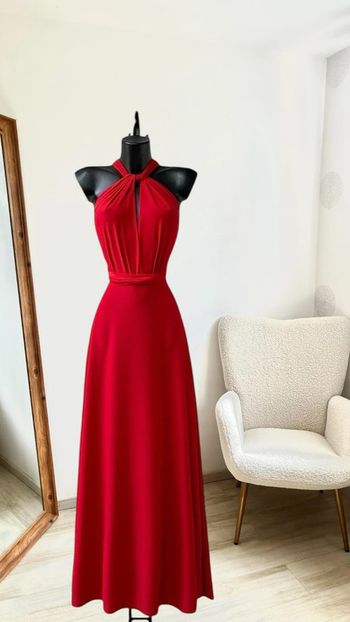 Robe longue rouge glamour multi positions dos nu