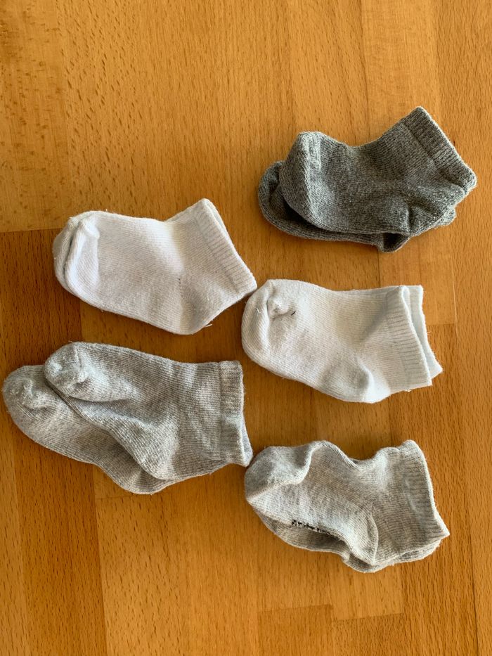 Lot 5 paires de chaussettes 15/16